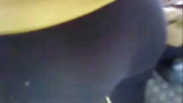 Penunggang batang yang sangat panas Lucy Lee mendapat app video lucah fanaluck sukar dari belakang